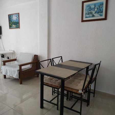 1 Bedroom Apartment Larnaka Zimmer foto